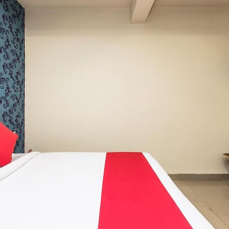 Jmc Hotel Blue Inn Indore Exterior foto